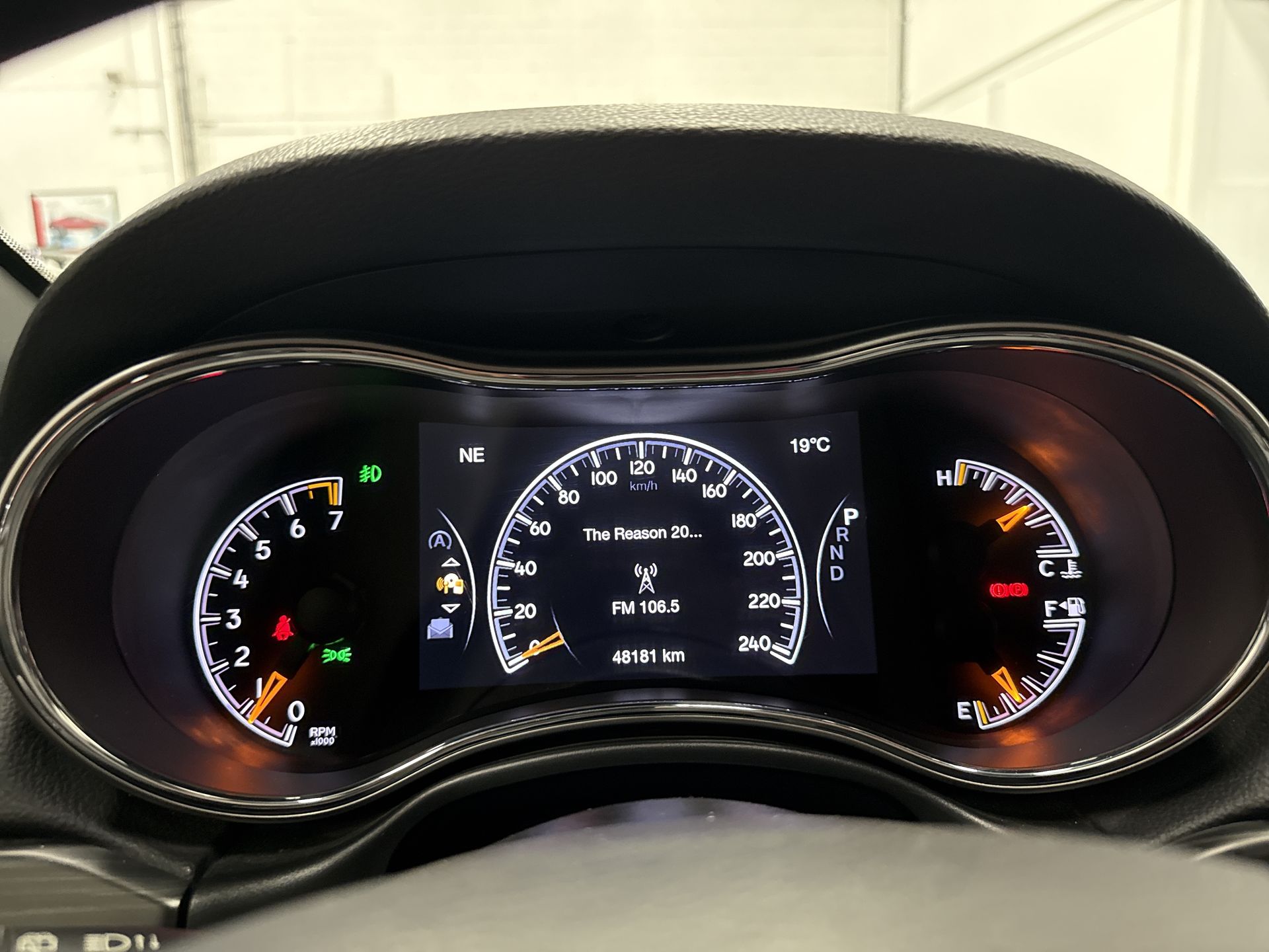 2021 Jeep GRAND CHEROKEE LIMITED LUJO V6