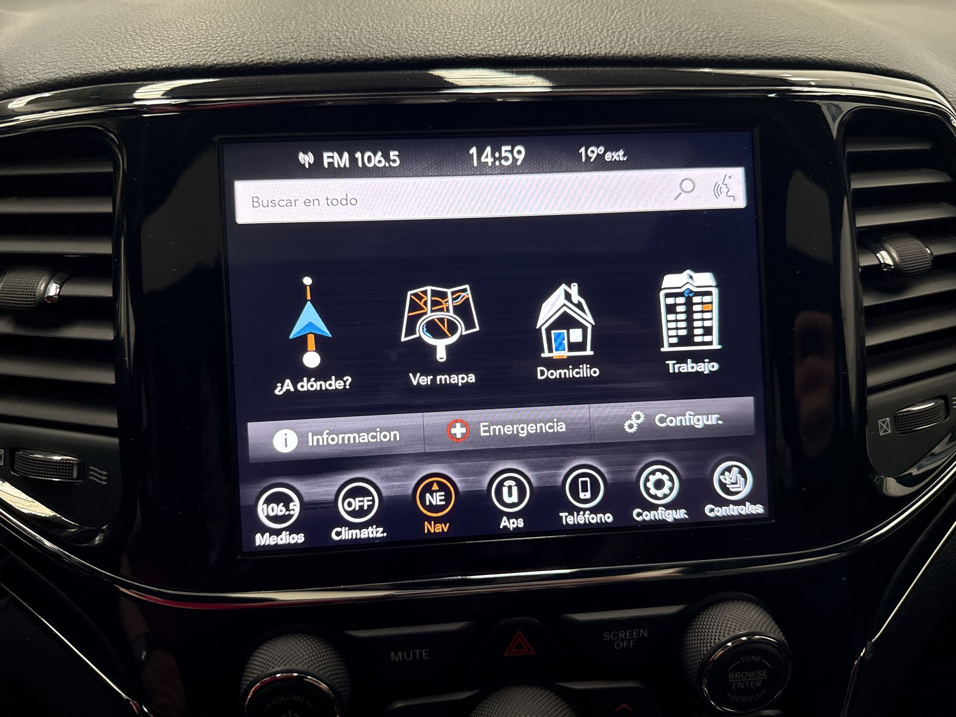 2021 Jeep GRAND CHEROKEE LIMITED LUJO V6