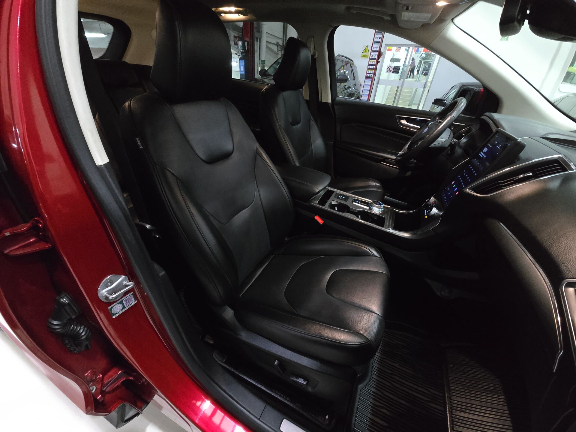2022 Ford EDGE TITANIUM FWD 2.0 GTDI