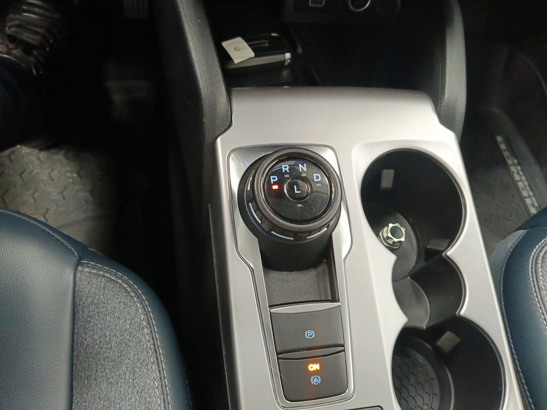 2024 Ford BRONCO OUTER BANKS 1.5L ECOBOOST