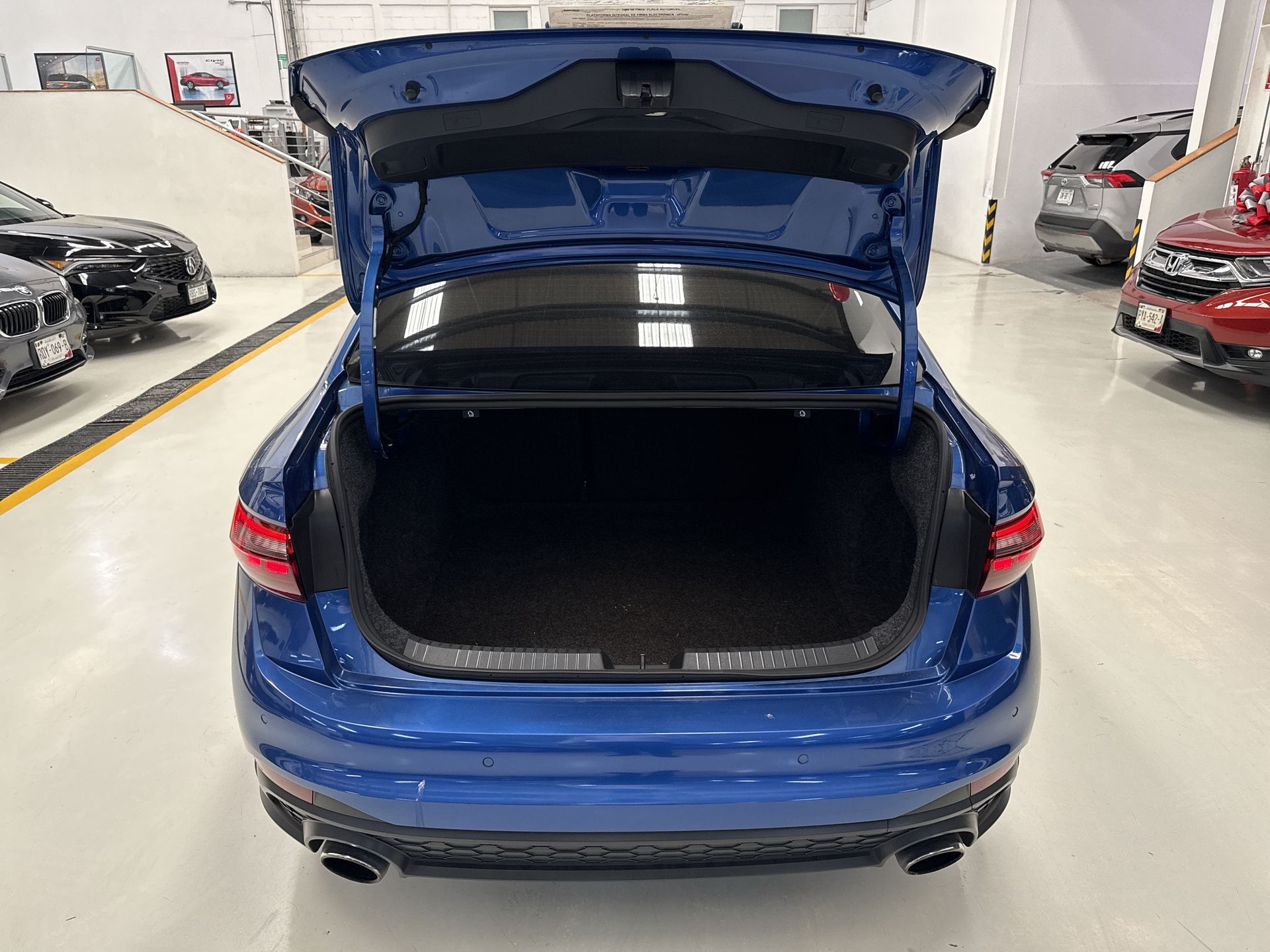 2024 Volkswagen JETTA GLI 40 ANIVERSARIO LONG DRIVE
