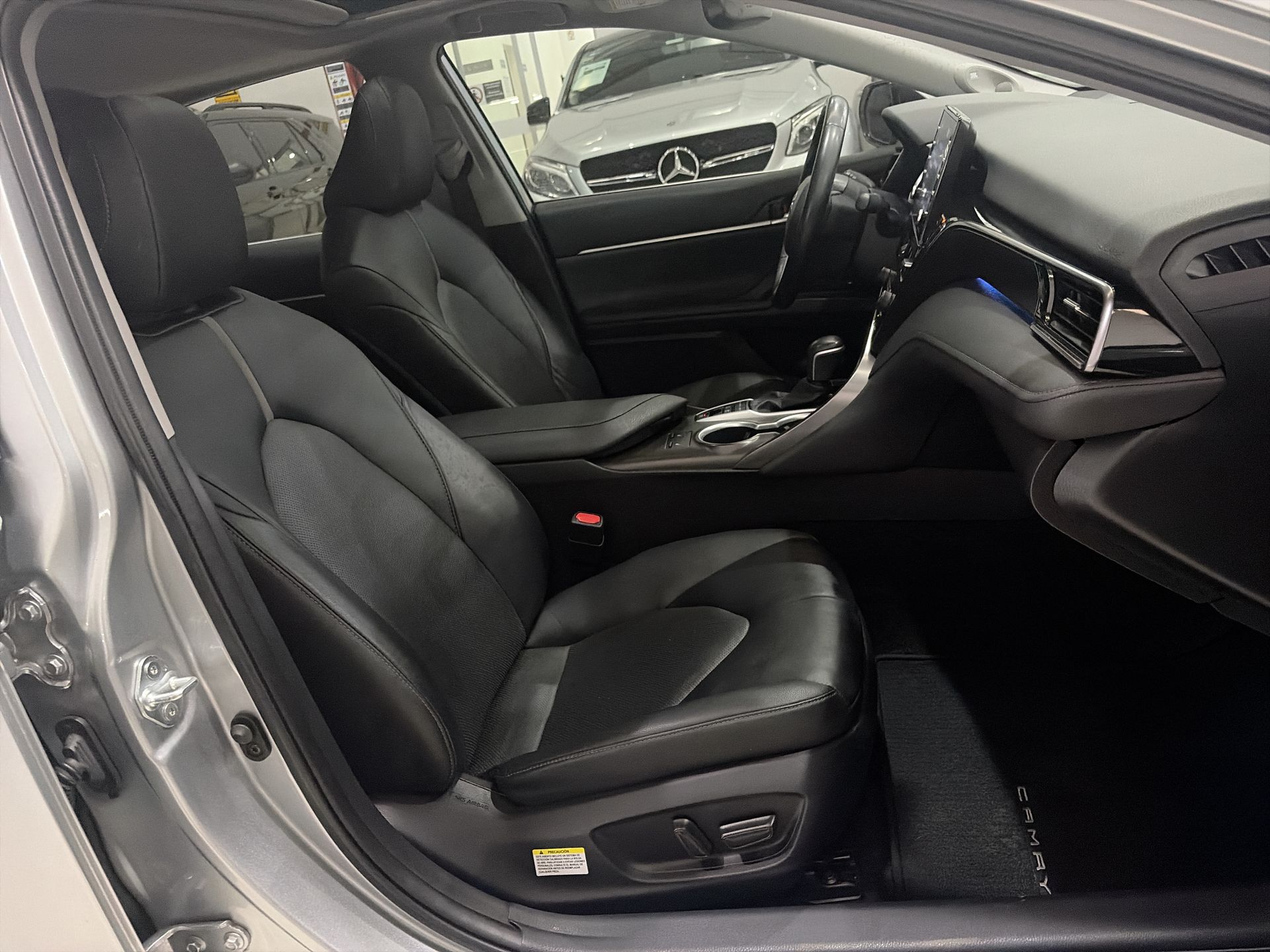 2022 Toyota CAMRY XLE HV