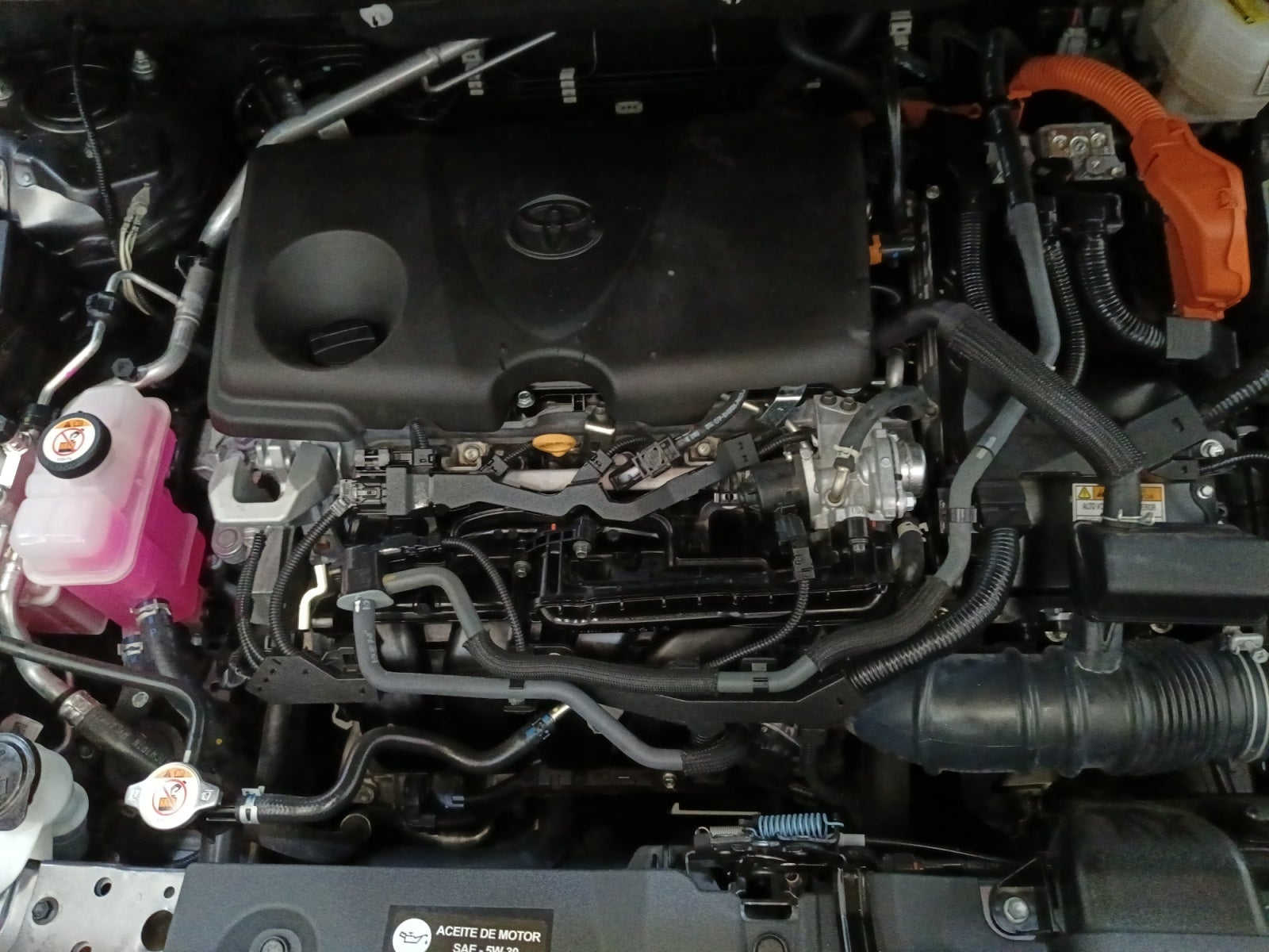 2022 Toyota RAV4 LIMITED HV