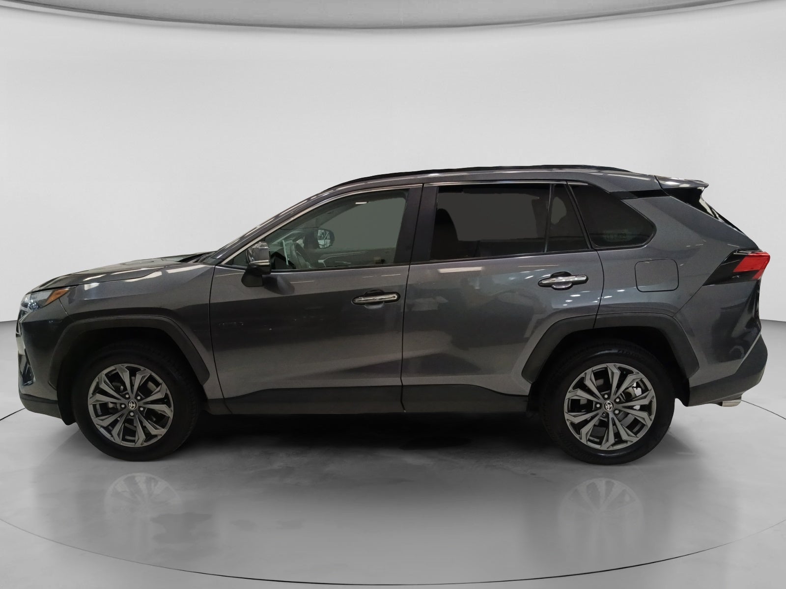 2022 Toyota RAV4 LIMITED HV
