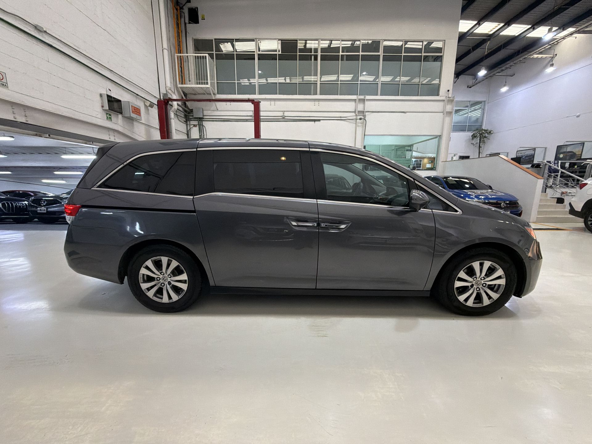 2014 Honda ODYSSEY EX