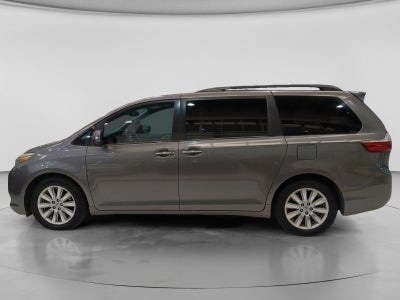 2017 Toyota SIENNA LIMITED