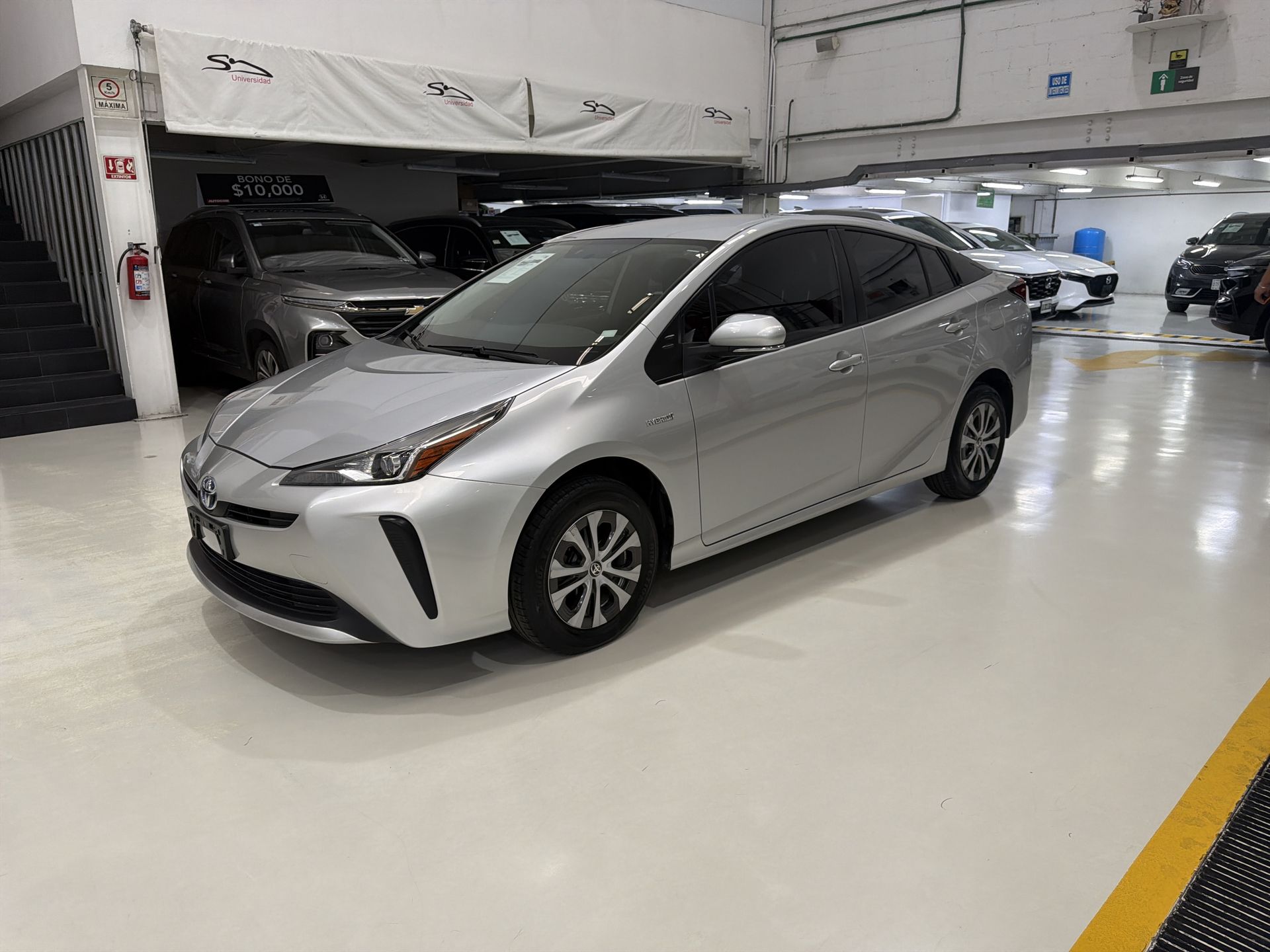 2022 Toyota PRIUS BASE BASE