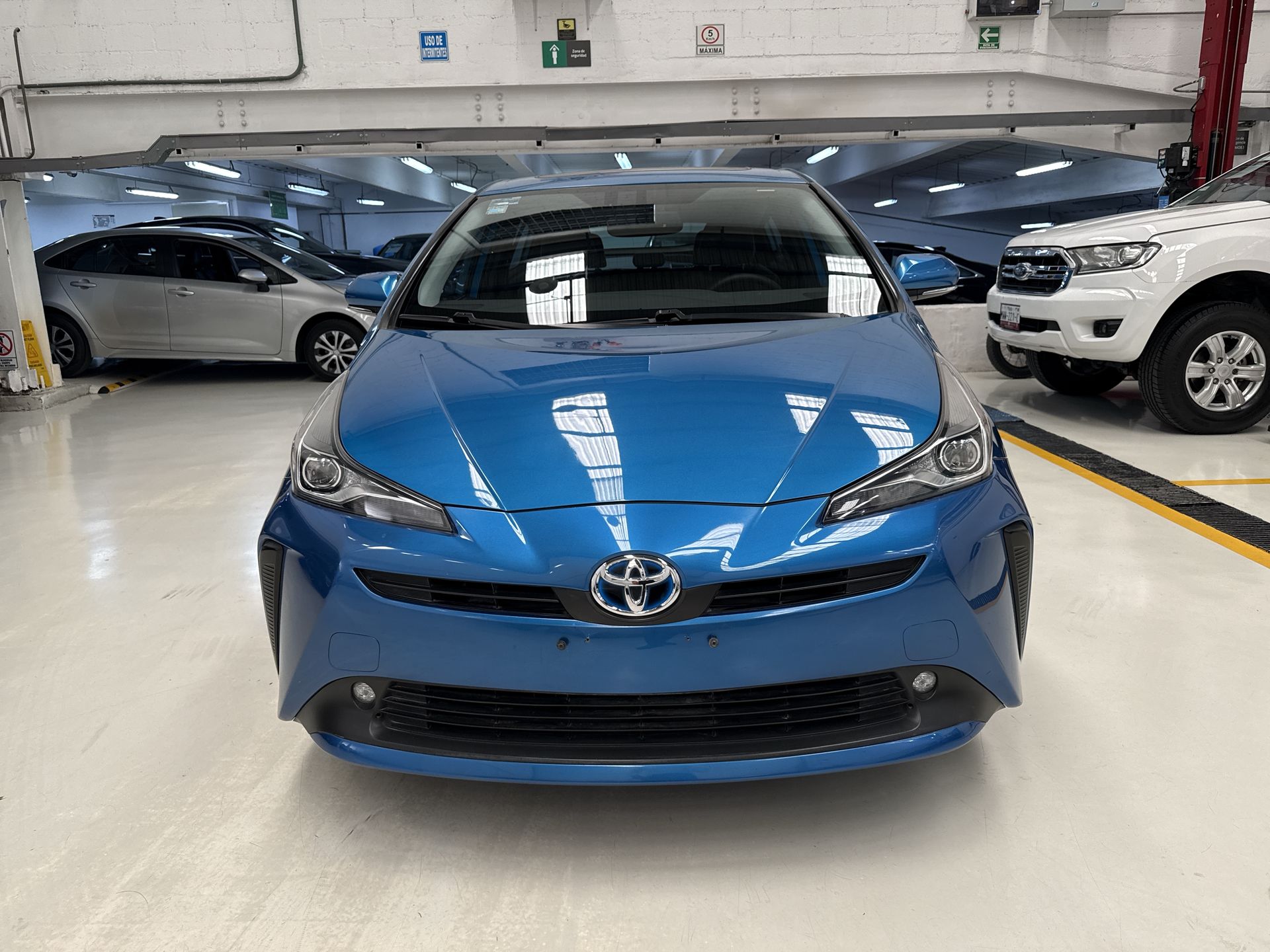 2019 Toyota PRIUS PREMIUM CVT
