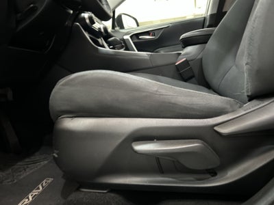 2019 Toyota RAV4 2.5 XLE AWD AT
