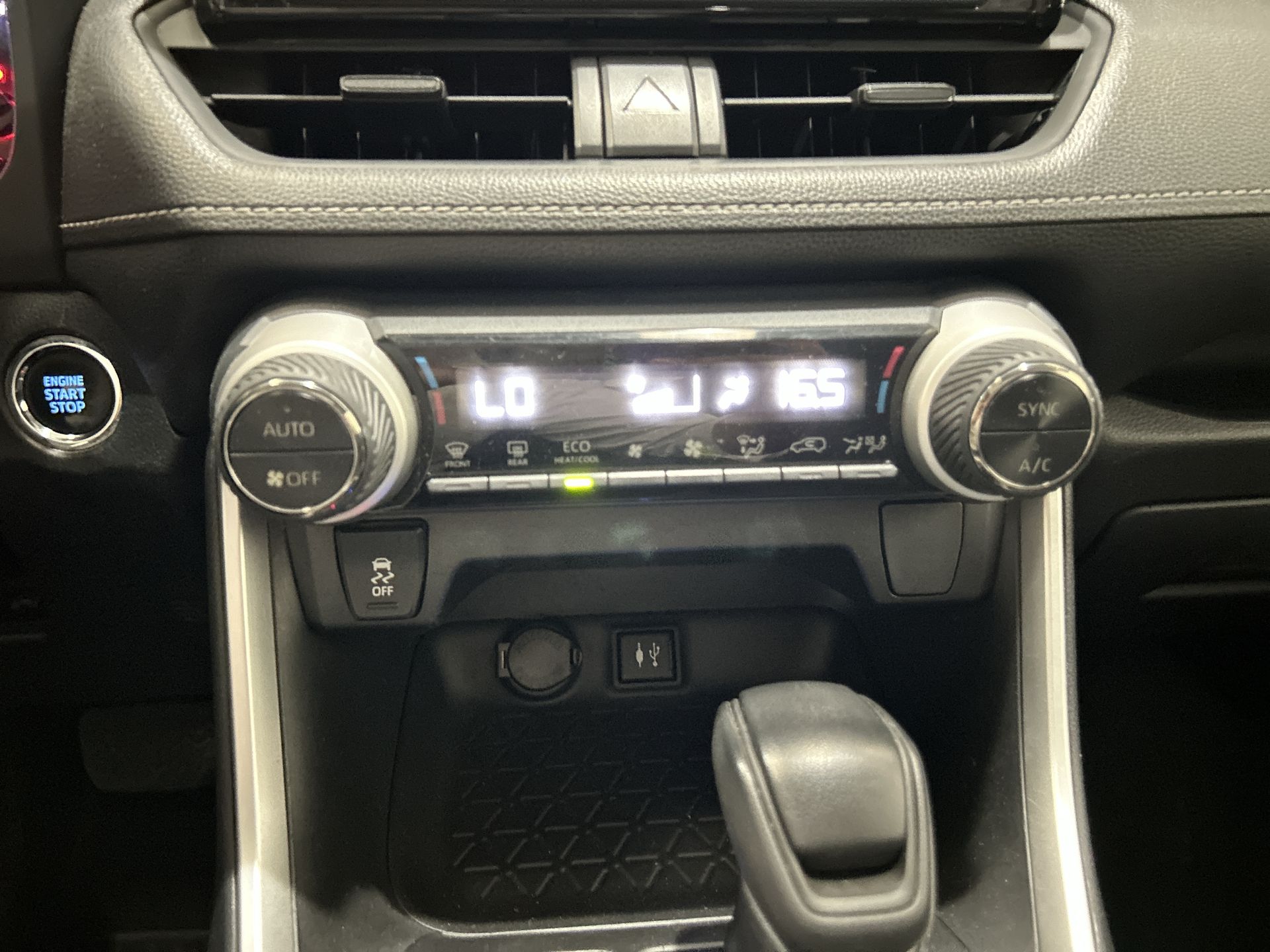 2019 Toyota RAV4 2.5 XLE AWD AT