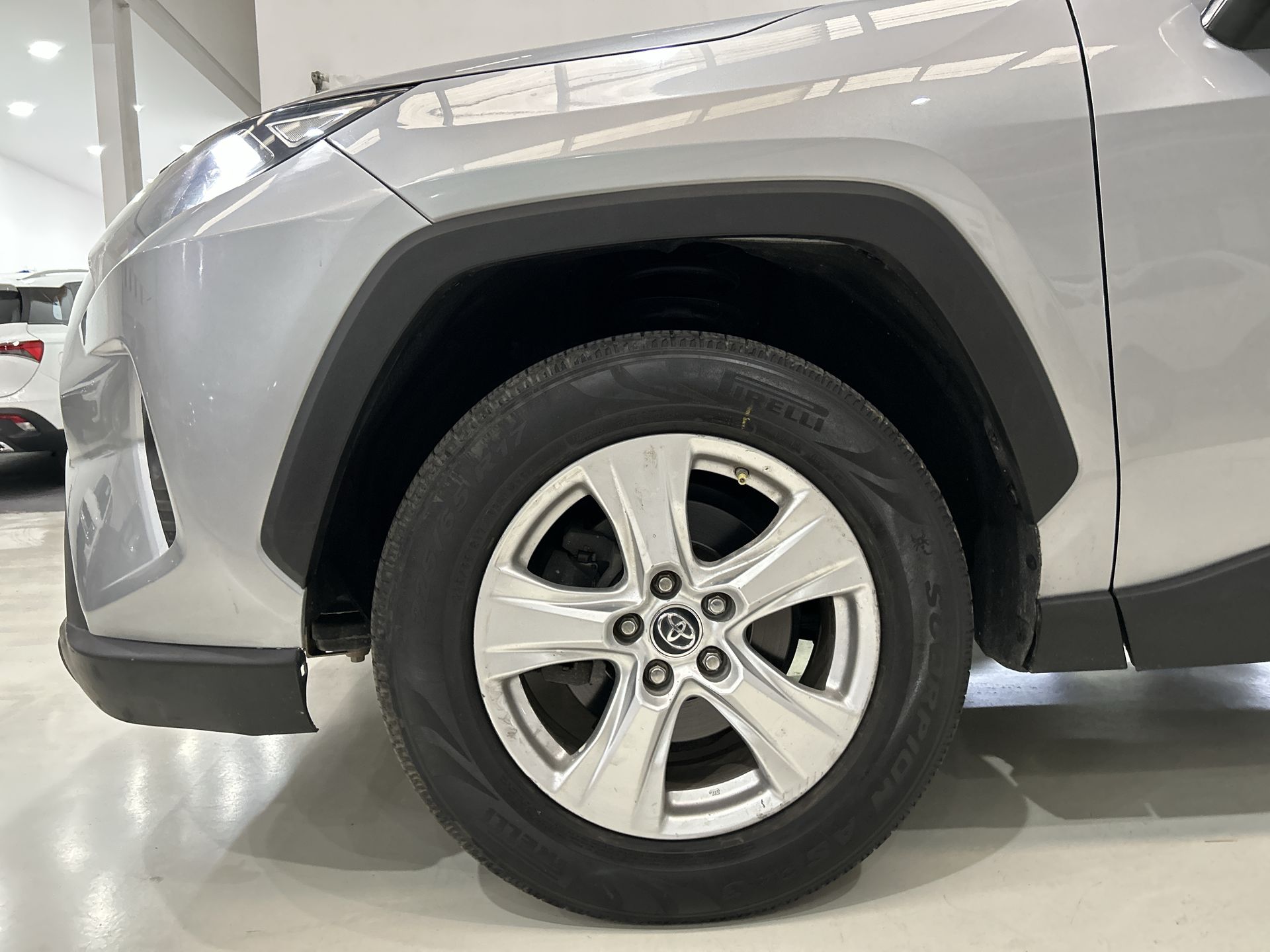 2019 Toyota RAV4 2.5 XLE AWD AT