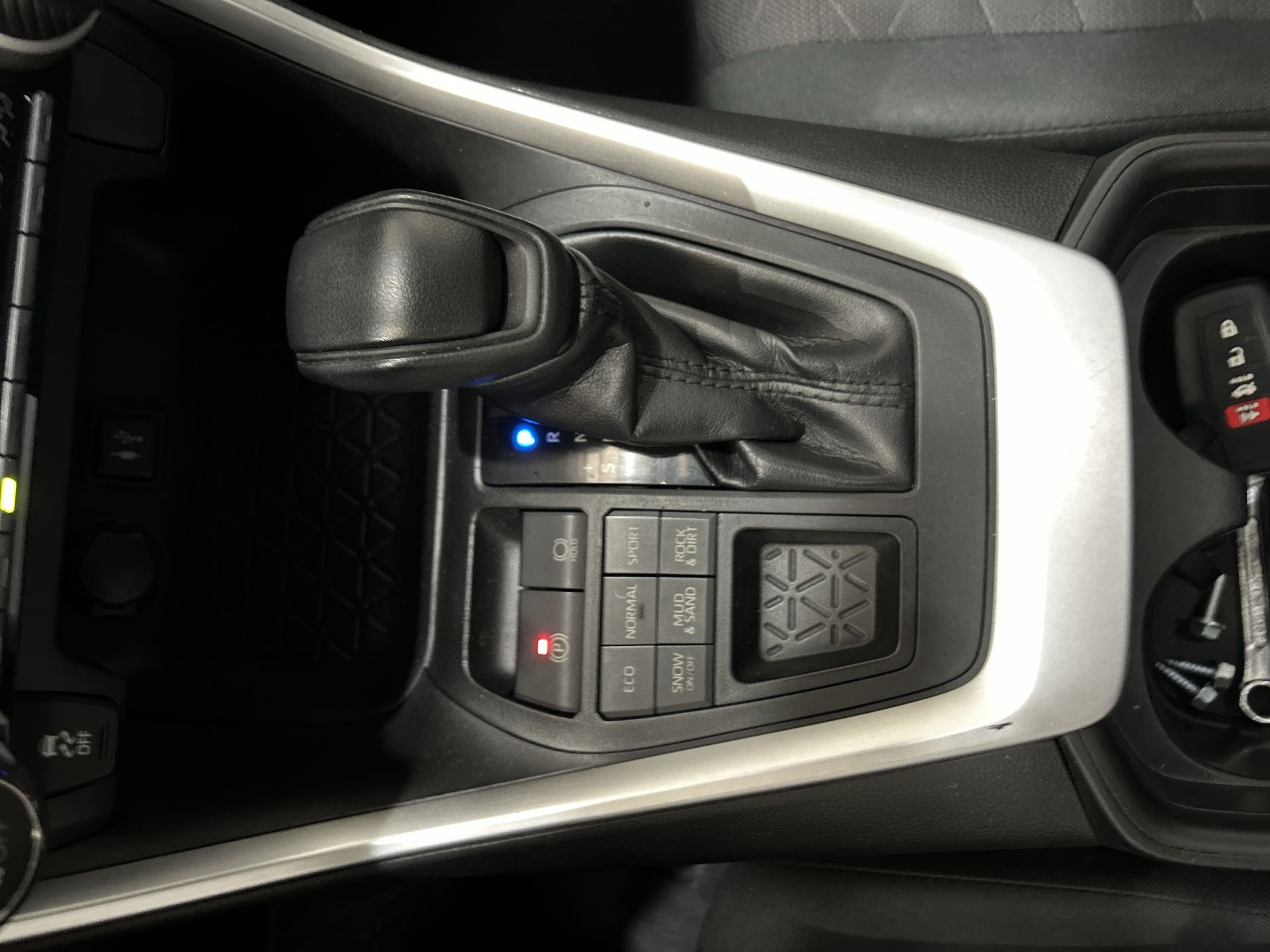 2019 Toyota RAV4 2.5 XLE AWD AT