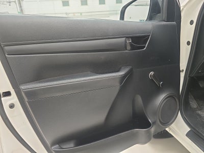 2019 Toyota HILUX 4X4 DOBLE CABINA DIESEL MT