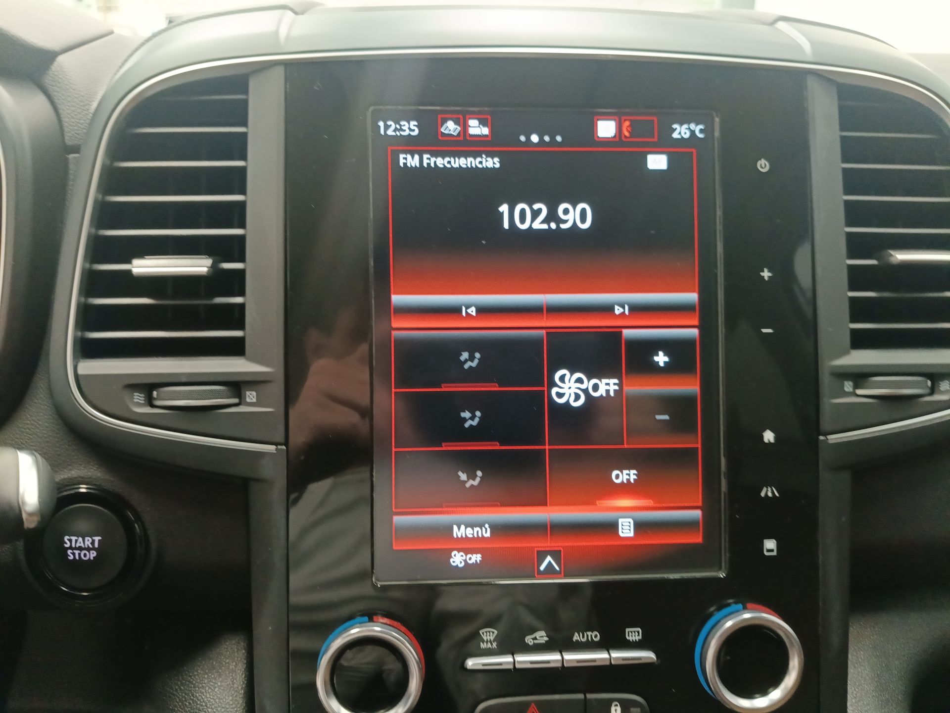 2023 RENAULT KOLEOS ICONIC