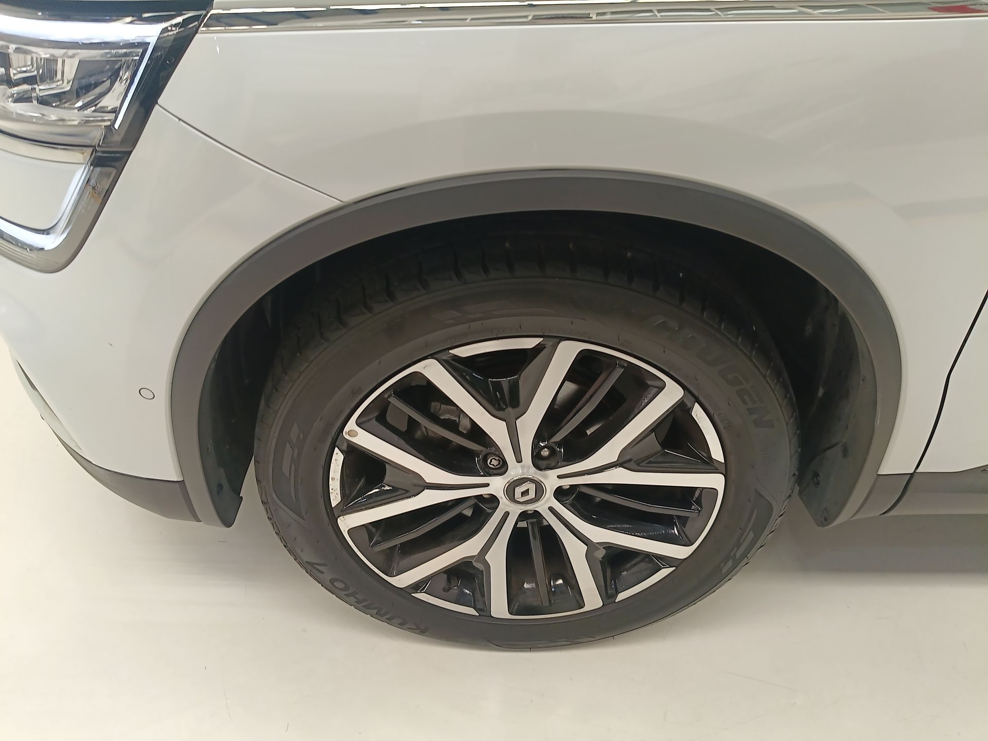 2023 RENAULT KOLEOS ICONIC