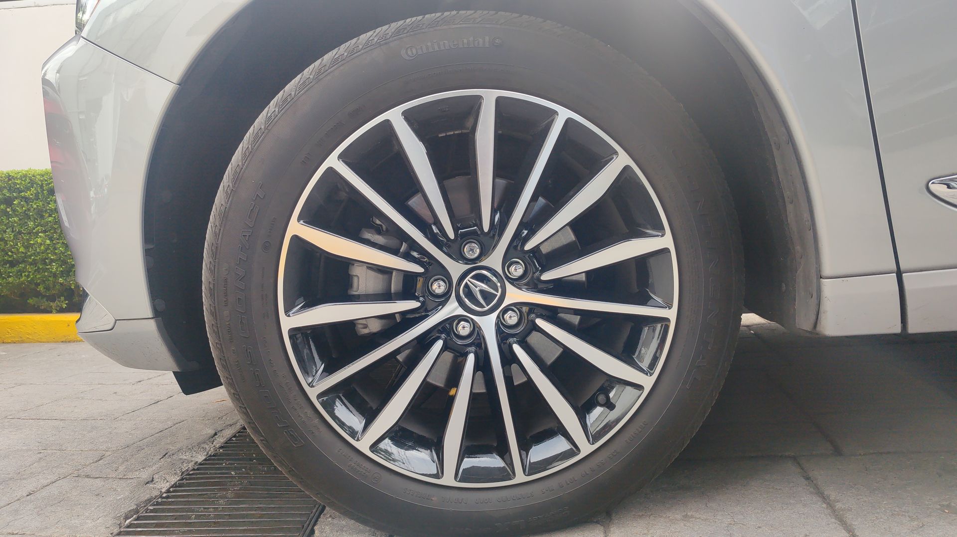 2025 Acura RDX ADVANCE