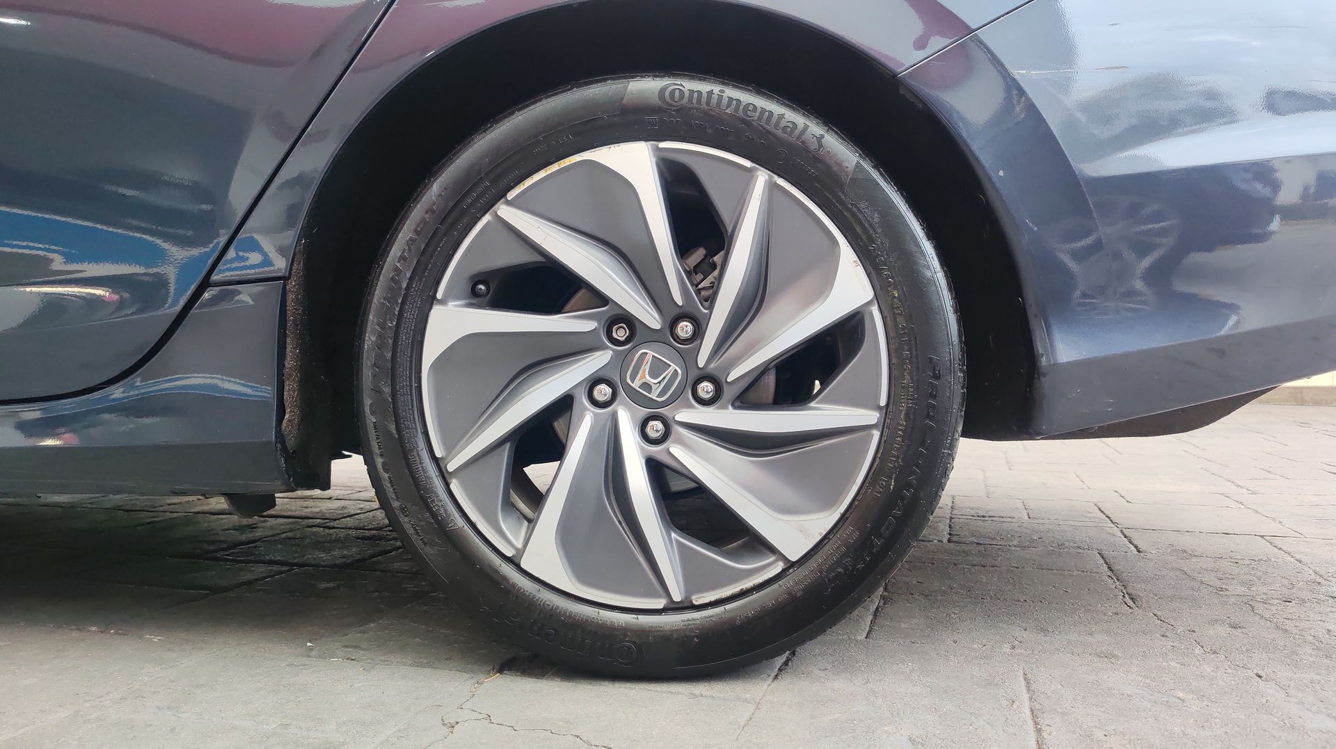 2020 Honda INSIGHT HYBRID