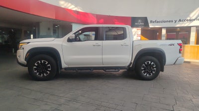 2024 Nissan FRONTIER V6 PRO-4X 24