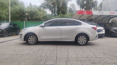 2022 Kia RIO L TA