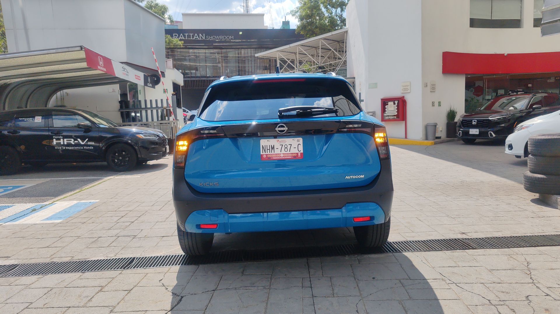 2026 Nissan KICKS ADVANCE CVT 26