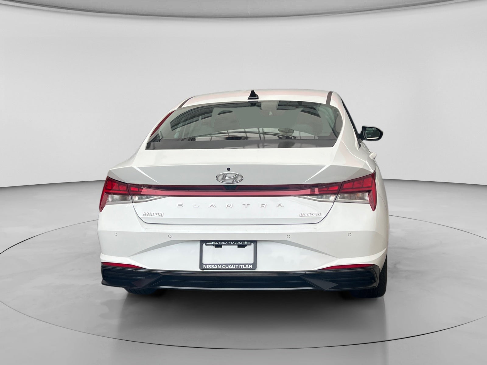 2023 Hyundai ELANTRA LIMITED TECH IVT