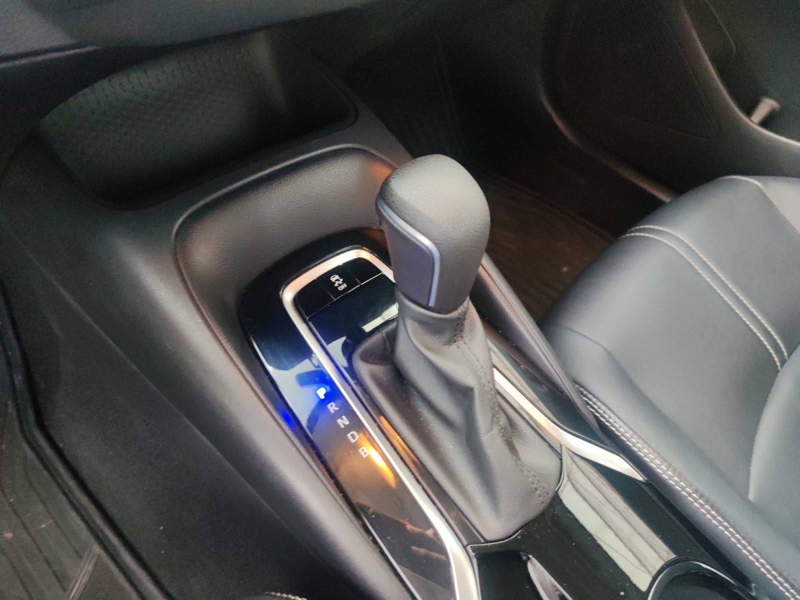 2022 Toyota COROLLA COROLLA XLE
