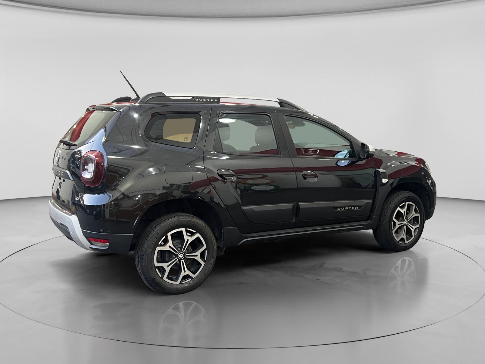 2023 RENAULT DUSTER ICONIC CVT
