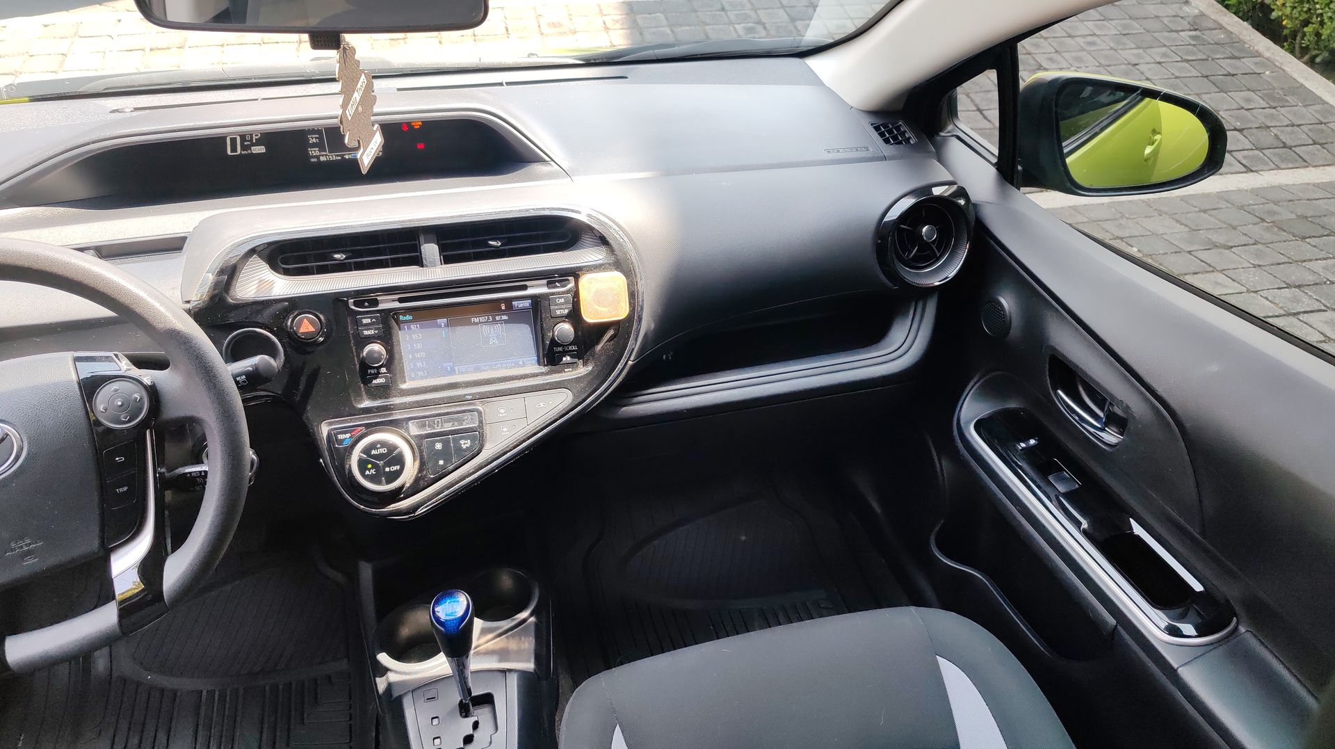 2018 Toyota PRIUS 1.5 HYBRID AUTO