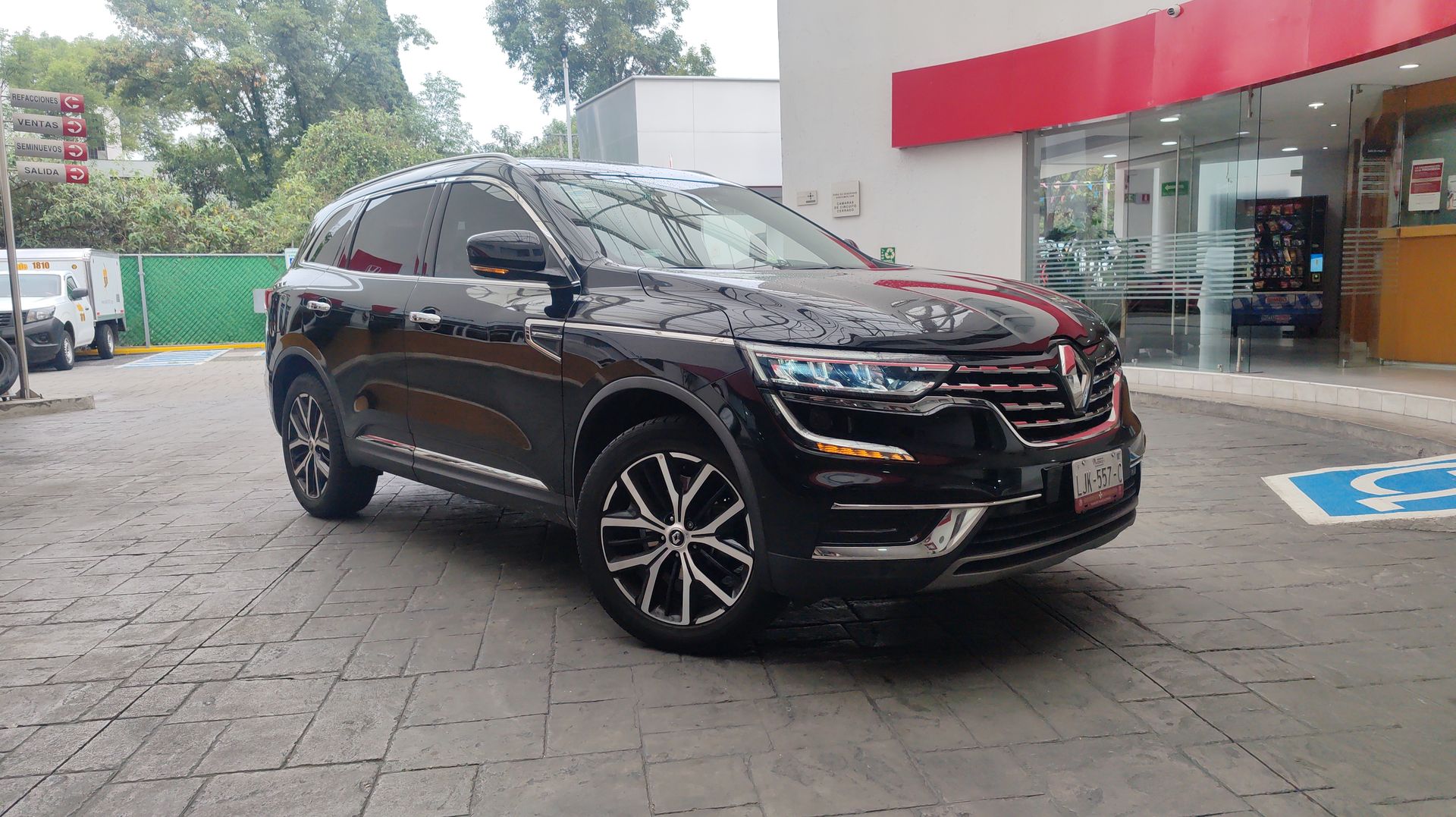 2024 RENAULT KOLEOS ICONIC