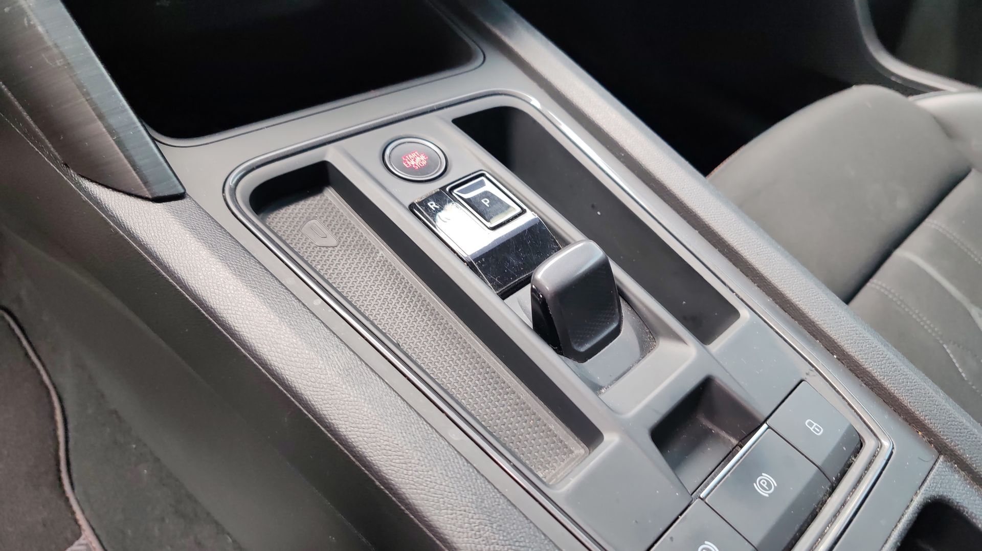 2024 CUPRA LEON 2.0 TSI 245 HP DSG 7 LEÓN 190HP DSG